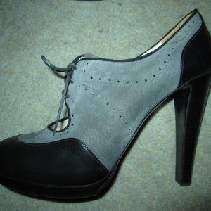 Giorgio Armani gray & black lace up platform heels